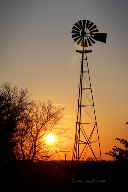 Beatty Windmill. Fergus, Ontario